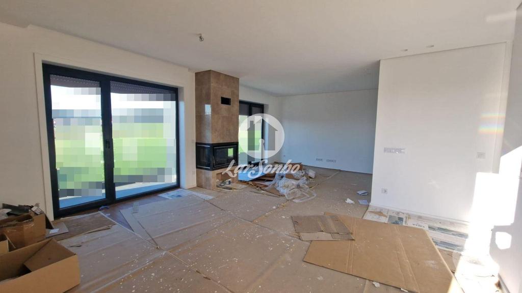 Apartamentos a venda Vila do Conde - Fotos para Andar moradia com 3 quartos, garagem e churrasqueira, em Rio