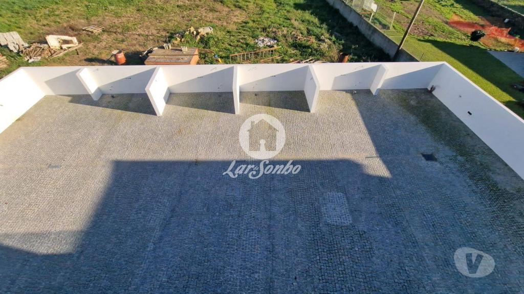 Apartamentos a venda Vila do Conde - Fotos para Andar moradia com 3 quartos, garagem e churrasqueira, em Rio