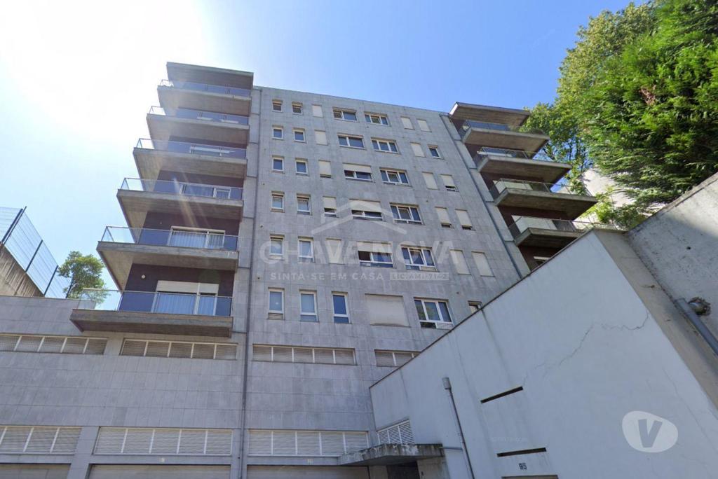 Apartamentos a venda Porto - Fotos para Apartamento T3 Praça das Flores - Bonfim - Porto (PRTBV 00446)