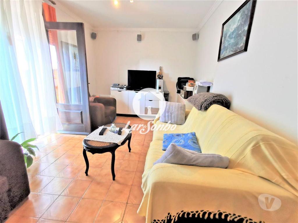 Apartamentos a venda Póvoa de Varzim - Fotos para Andar moradia T3 com G.F. p 2 carros em Terroso (240-A-25270)