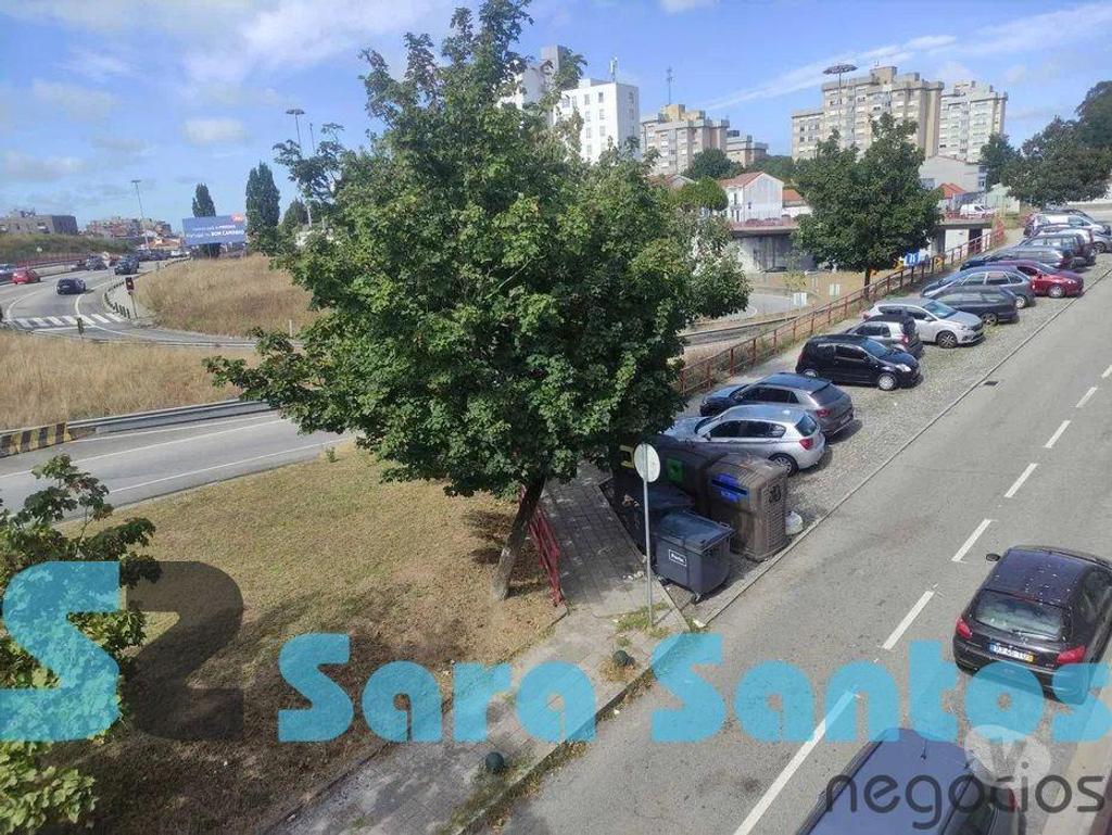 Apartamentos a venda Porto - Fotos para Porto-T1 Renovado C Cozinha Equipa ás Antas-Porto (SS0950)