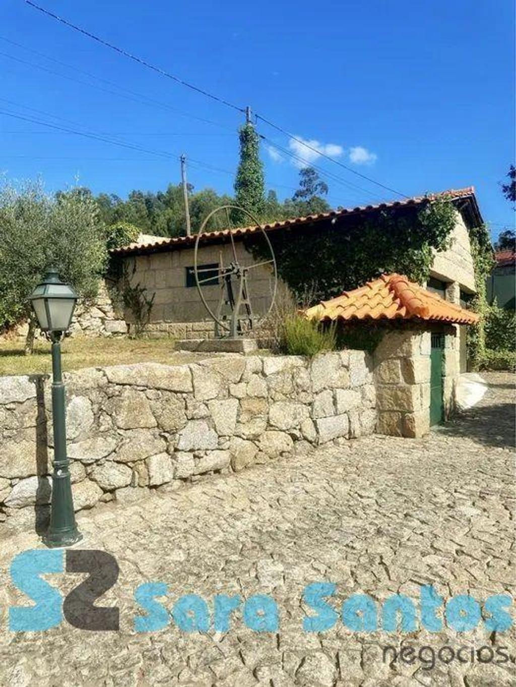 Apartamentos a venda Penafiel - Fotos para Quinta T7 C Piscina e Terreno com 4000m2-Penafiel (SS0954)