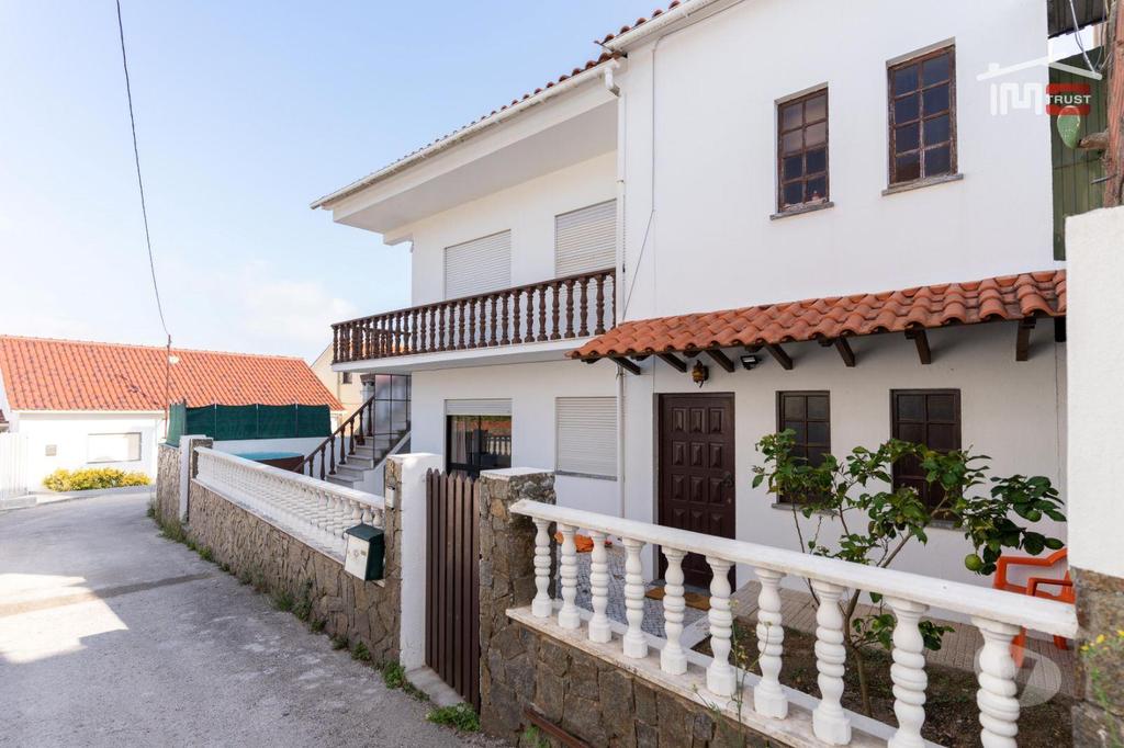 Apartamentos a venda Ourém - Fotos para Ourem-Moradia T4, Alburitel, Ourém (2-M-000412)