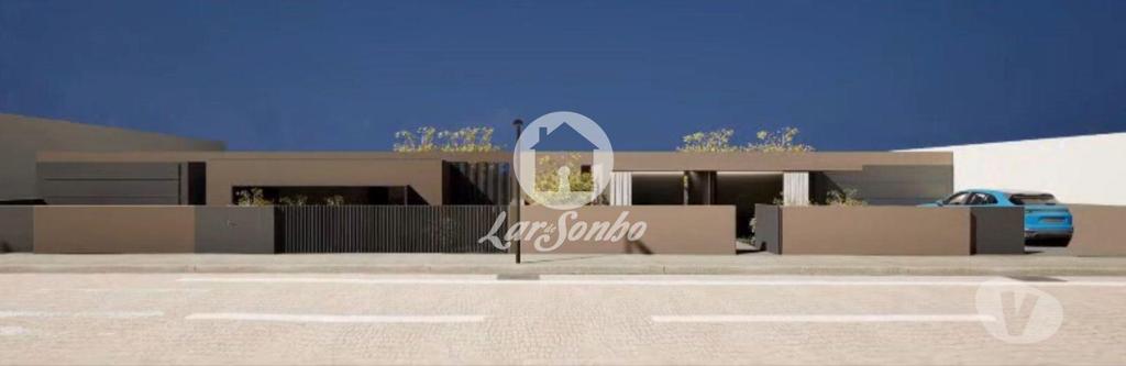 Apartamentos a venda Póvoa de Varzim - Fotos para Povoa-de-varzim-Moradia individual com Piscina (265-M-01601)