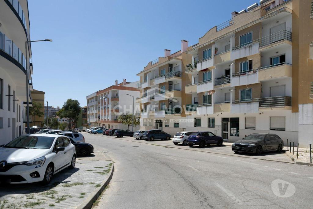 Apartamentos a venda Seixal - Fotos para Seixal-Apartamento T2 na Torre da Marinha (SXL 00132)