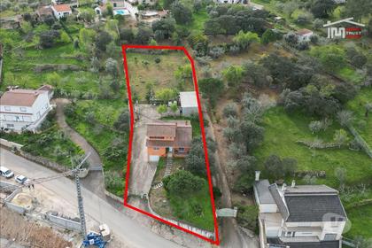 Casas a venda - Fotos para Moradia T2+1 com uma vista fantástica para o Castelo de Ourém
