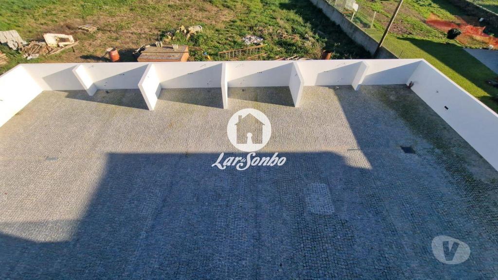 Apartamentos a venda Vila do Conde - Fotos para Andar moradia com 3 quartos, garagem e churrasqueira, em Vila