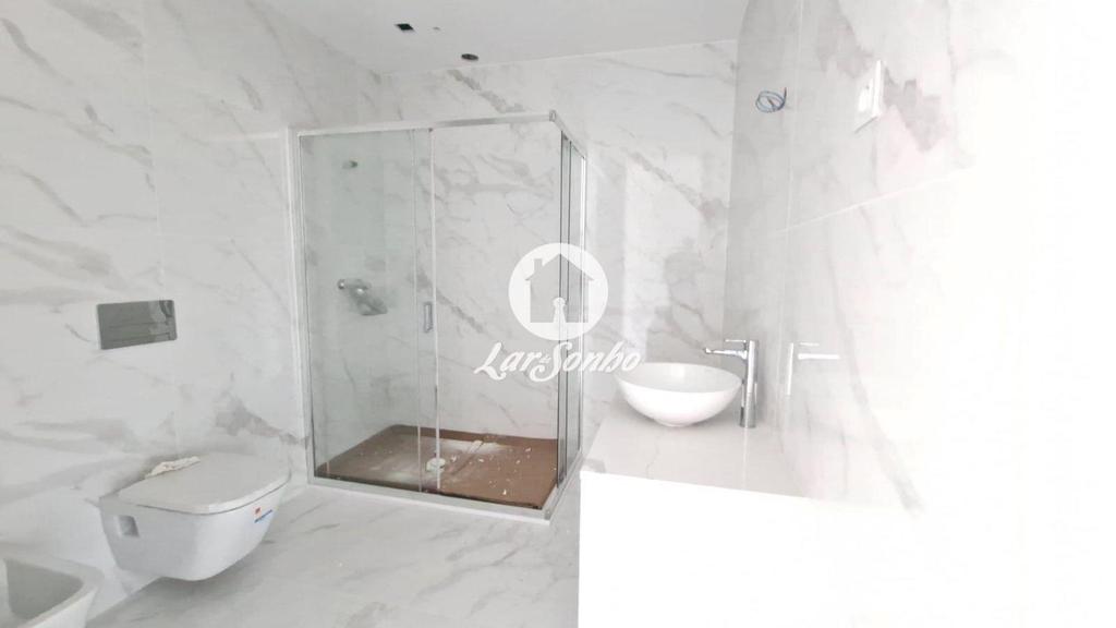 Apartamentos a venda Vila do Conde - Fotos para Andar moradia com 3 quartos, garagem e churrasqueira, em Vila