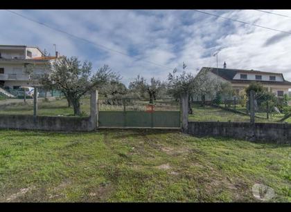 Terrenos - Fotos para Ourem-Terreno com possibilidade de construção (1-T-000051)