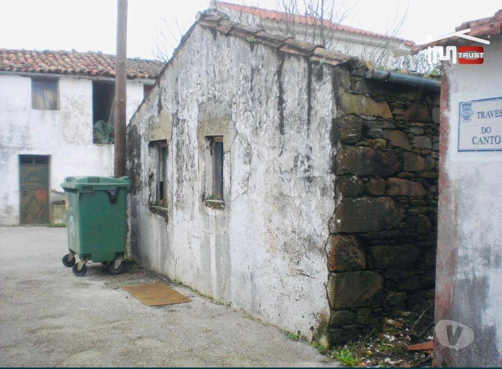 Apartamentos a venda Vila de Rei - Fotos para Moradia p Recuperação - Em Sesmarias Centro Junto a praias