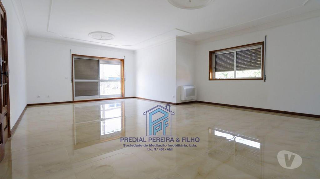 Apartamentos a venda Valongo - Fotos para Moradia 4 frentes Tipo chalé Remodelada Alfena Junto à