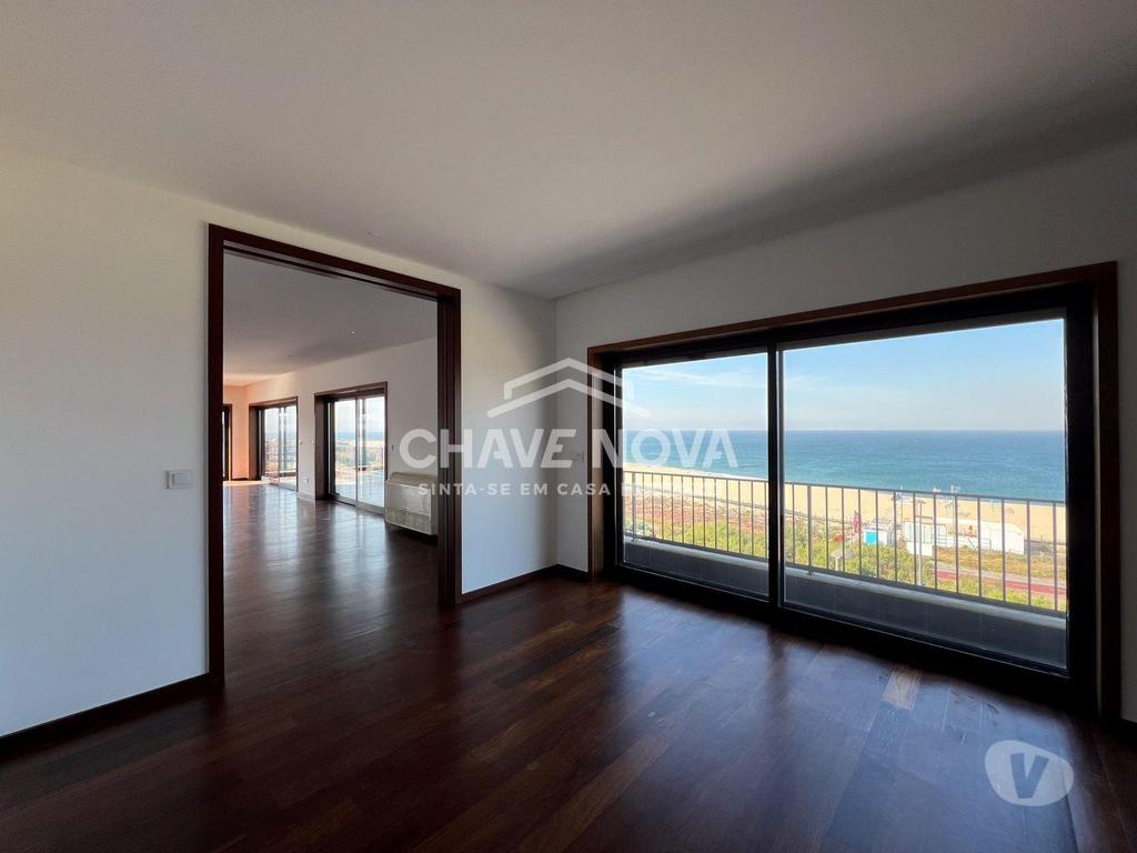 Apartamentos a venda Vila Nova de Gaia - Fotos para Apartamento T4+1, 1ª linha de Mar em Canidelo (AR 04549)