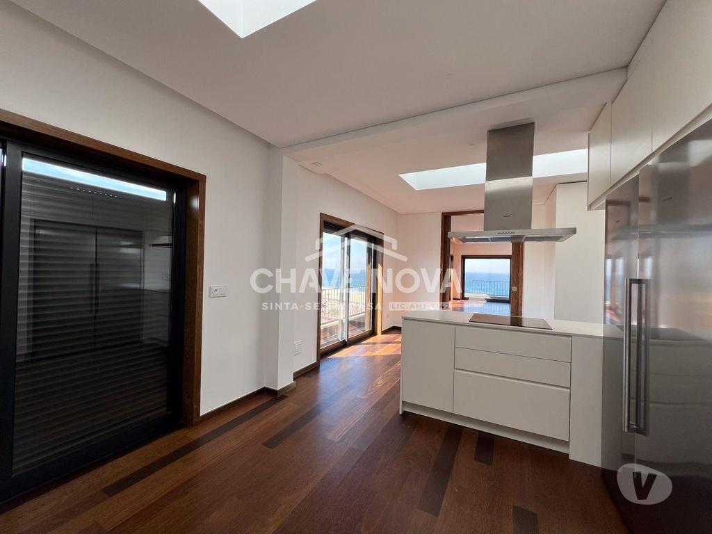 Apartamentos a venda Vila Nova de Gaia - Fotos para Apartamento T4+1, 1ª linha de Mar em Canidelo (AR 04549)