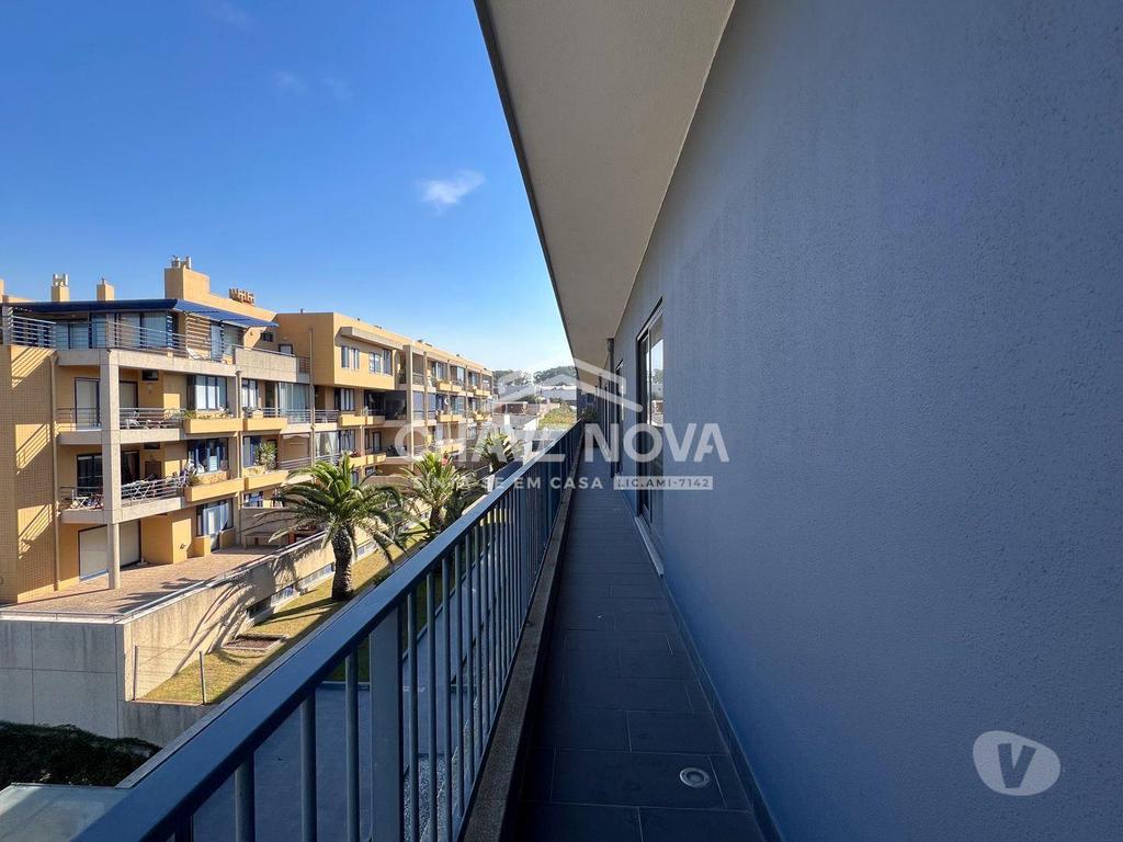 Apartamentos a venda Vila Nova de Gaia - Fotos para Apartamento T4+1, 1ª linha de Mar em Canidelo (AR 04549)
