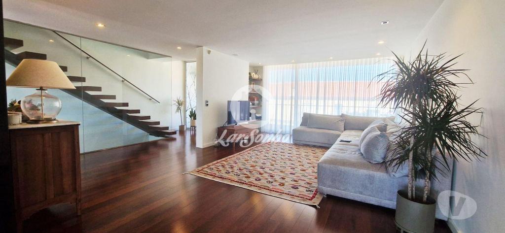 Apartamentos a venda Vila do Conde - Fotos para Moradia T4 COMO NOVA a 600m do metro com garagem fechada para 4