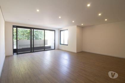 Casas e apartamentos - venda - Fotos para Porto-T3 Novo na Avenida da Boavista (LUX 00156)