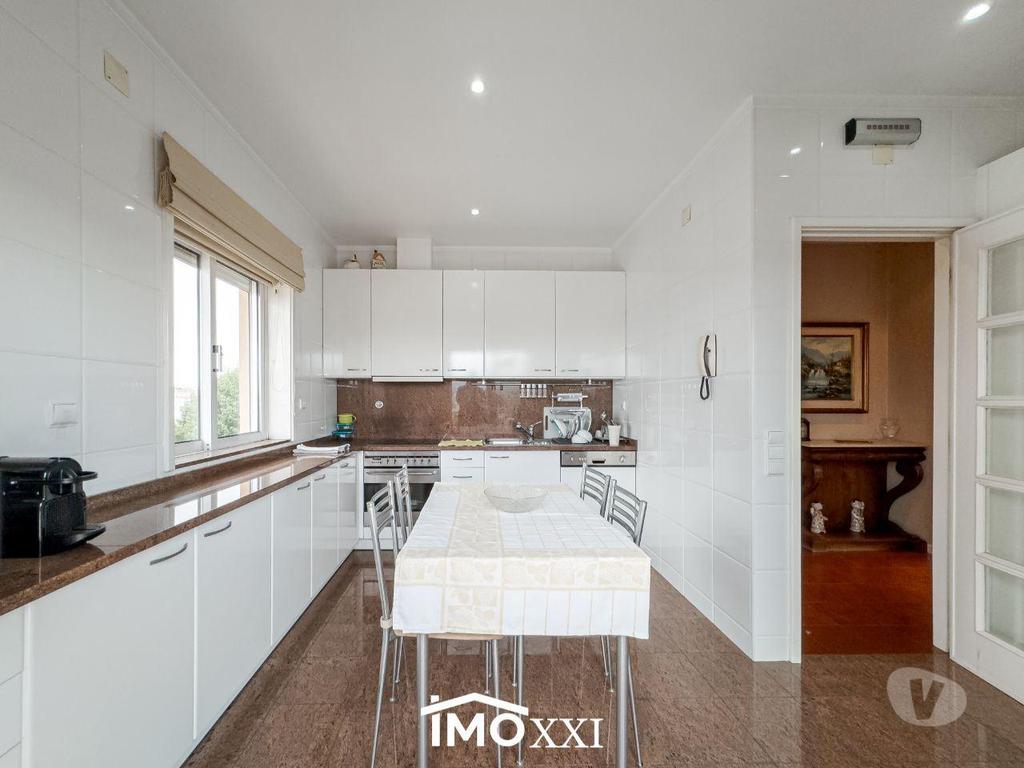 Apartamentos a venda São João da Madeira - Fotos para Cobertura T3 c 3 Frentes (Centro de S. João da Madeira)