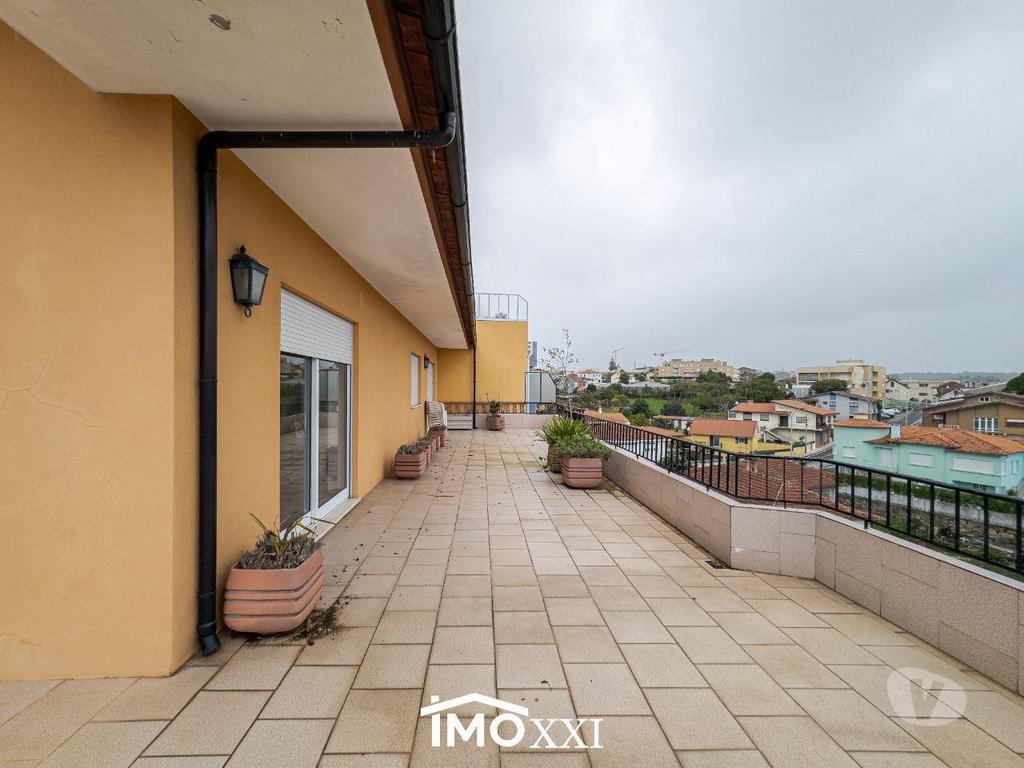 Apartamentos a venda São João da Madeira - Fotos para Cobertura T3 c 3 Frentes (Centro de S. João da Madeira)