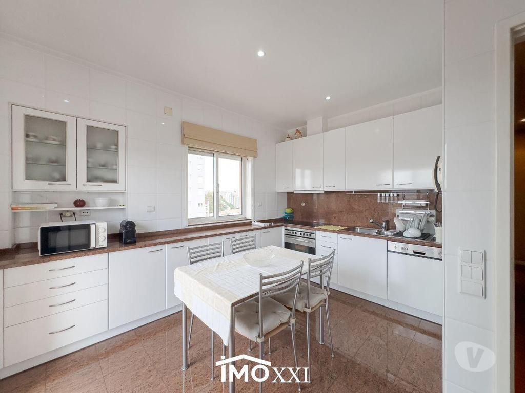 Apartamentos a venda São João da Madeira - Fotos para Cobertura T3 c 3 Frentes (Centro de S. João da Madeira)