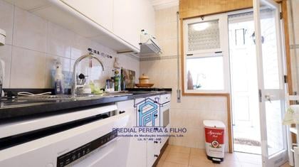 Casas e apartamentos - venda - Fotos para Apartamento T3 - Baguim Próx. Metro Campaínha (T31560(I))