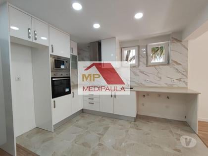 Casas a venda - Fotos para T2 Tapada das Mercês, Bem localizado, perto da estação,