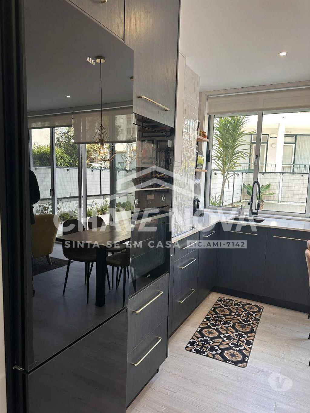Apartamentos a venda Matosinhos - Fotos para Apartamento T1 com terraço de 35 m2 em Leça da Palmeira