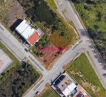 Terreno para construção de Moradia em gaveto (AR 01141)