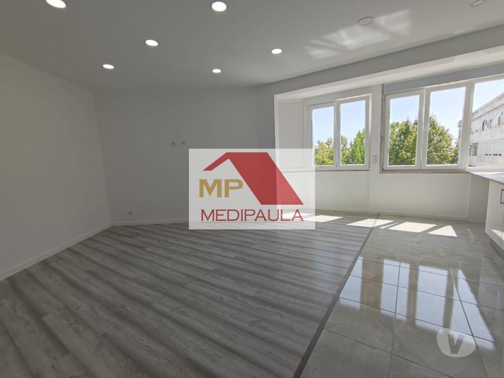 Apartamentos a venda Sintra - Fotos para T2 - REMODELADO A ESTREAR - 2 MINUTOS A PÉ DA ESTAÇÃO - 2