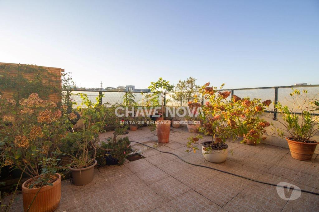 Apartamentos a venda Gondomar - Fotos para Apartamento T2 Terraço 90 m2, lg. de garagem+arrumos. Centro de