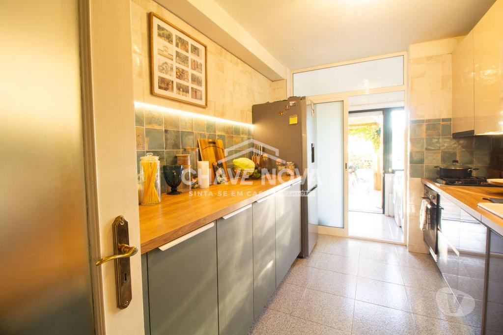 Apartamentos a venda Gondomar - Fotos para Apartamento T2 Terraço 90 m2, lg. de garagem+arrumos. Centro de