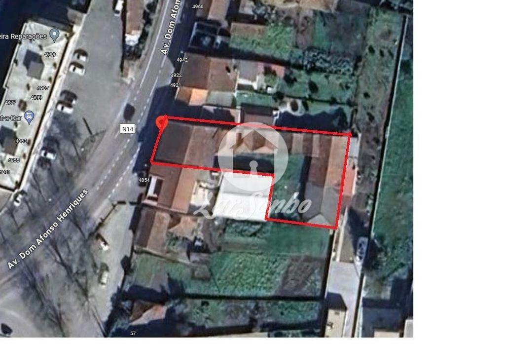 Comprar Loja Vila Nova de Famalicão - Fotos para Prédio com comercio r c e 1º andar + armazém, 820m2, junto ao...