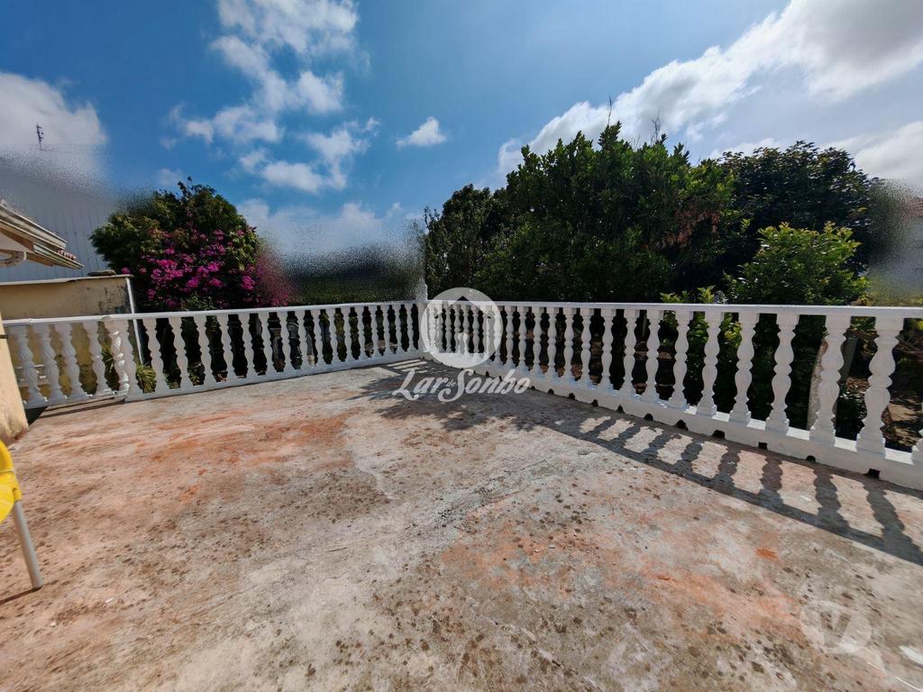 Apartamentos a venda Vila do Conde - Fotos para Moradia de Gaveto com Vistas Deslumbrantes em Azurara, Vila do