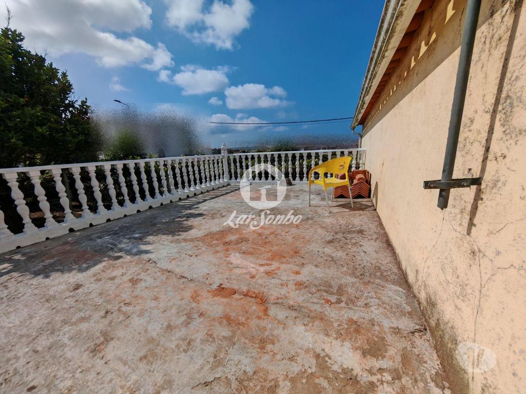 Apartamentos a venda Vila do Conde - Fotos para Moradia de Gaveto com Vistas Deslumbrantes em Azurara, Vila do