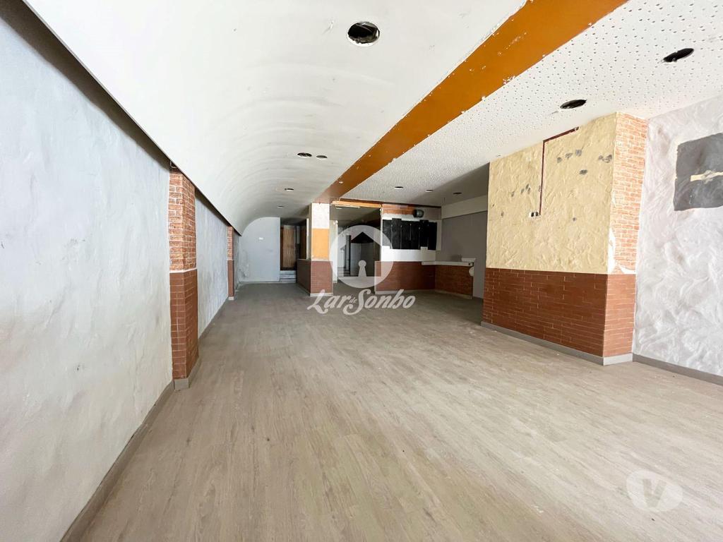 Comprar Loja Póvoa de Varzim - Fotos para Loja com 165 m2 na 1.ª linha de mar da Póvoa de Varzim!
