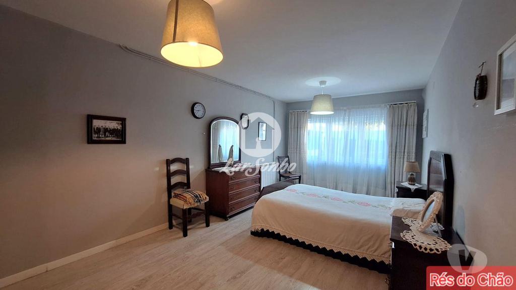 Apartamentos a venda Vila Nova de Famalicão - Fotos para Moradia Bifamiliar Individual em Cruz, V.N. Famalicão