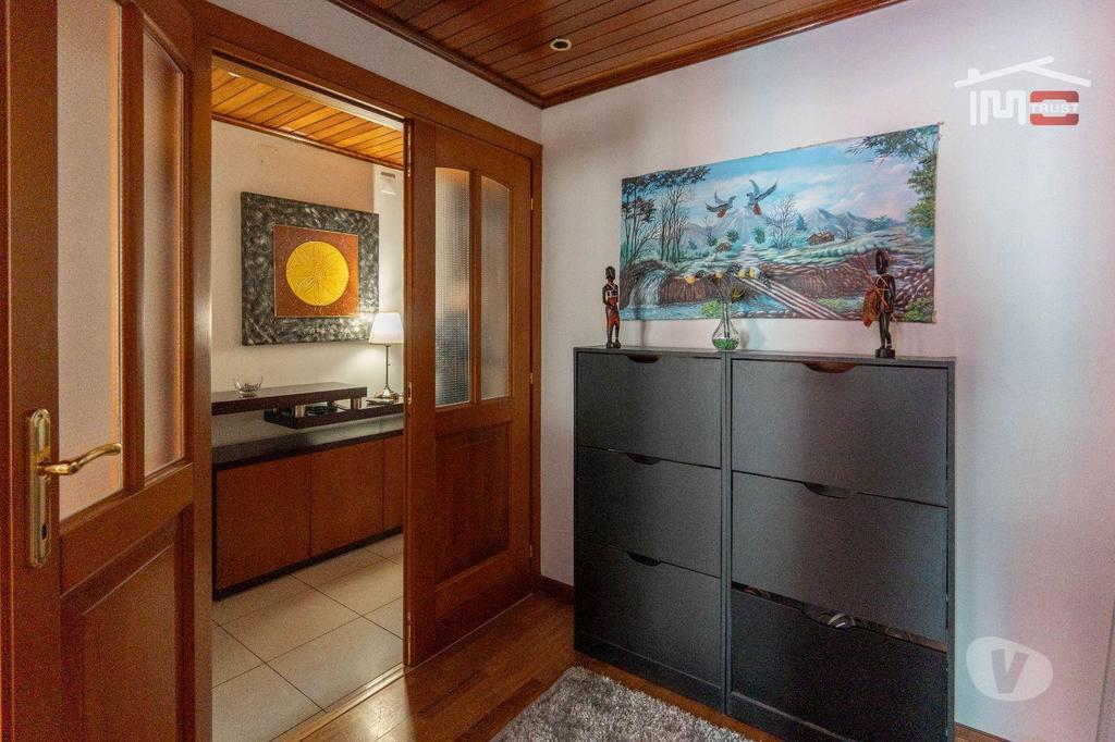 Apartamentos a venda Sintra - Fotos para Sintra-T2 Agualva com arrecadação e lugar de garagem (8-A-000085)