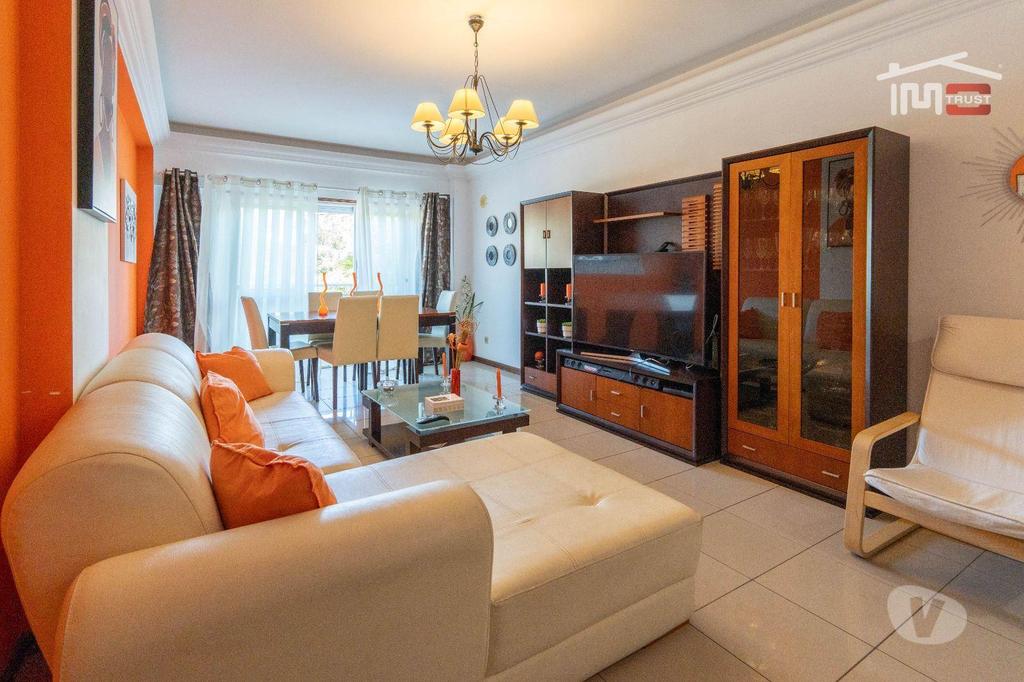 Apartamentos a venda Sintra - Fotos para Sintra-T2 Agualva com arrecadação e lugar de garagem (8-A-000085)