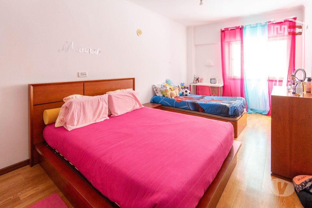 Apartamentos a venda Sintra - Fotos para Sintra-T2 Agualva com arrecadação e lugar de garagem (8-A-000085)