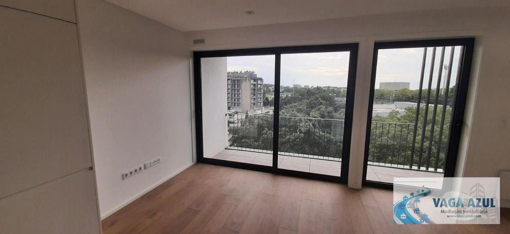 Imóveis para alugar Porto - Fotos para Apartamento T1 Kit ao Pólo Universitário ASPRELA (Edifício...