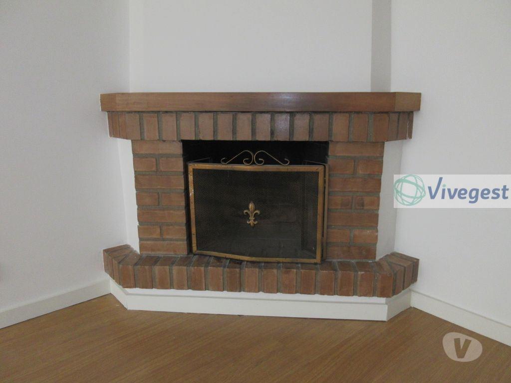 Imóveis para alugar Braga - Fotos para Apartamento T1 para Arrendar. Braga . Excelente localização.