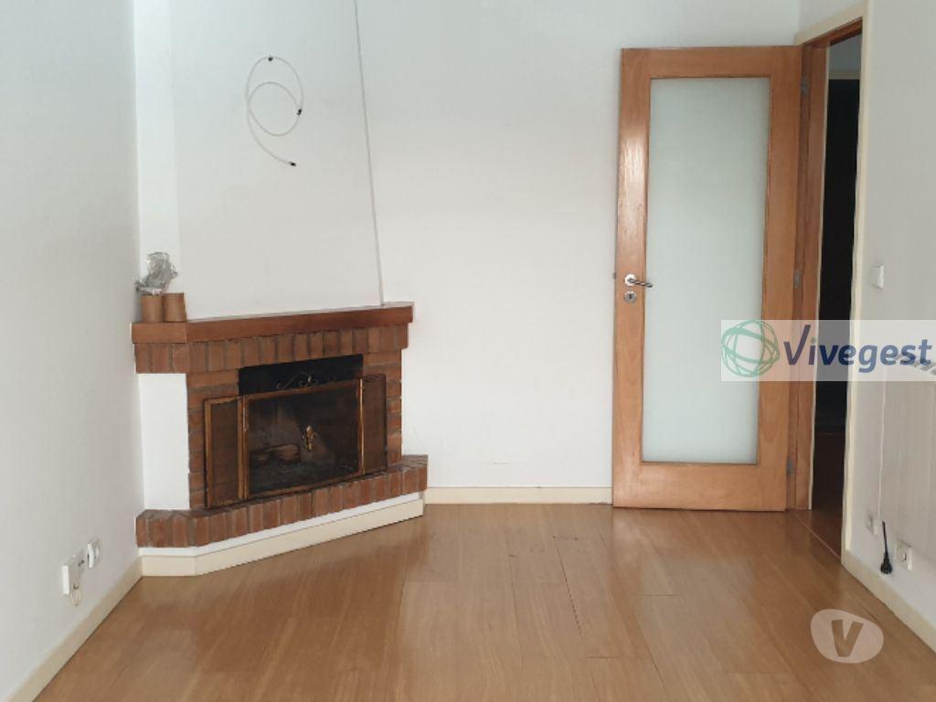 Imóveis para alugar Braga - Fotos para Apartamento T1 para Arrendar. Braga . Excelente localização.