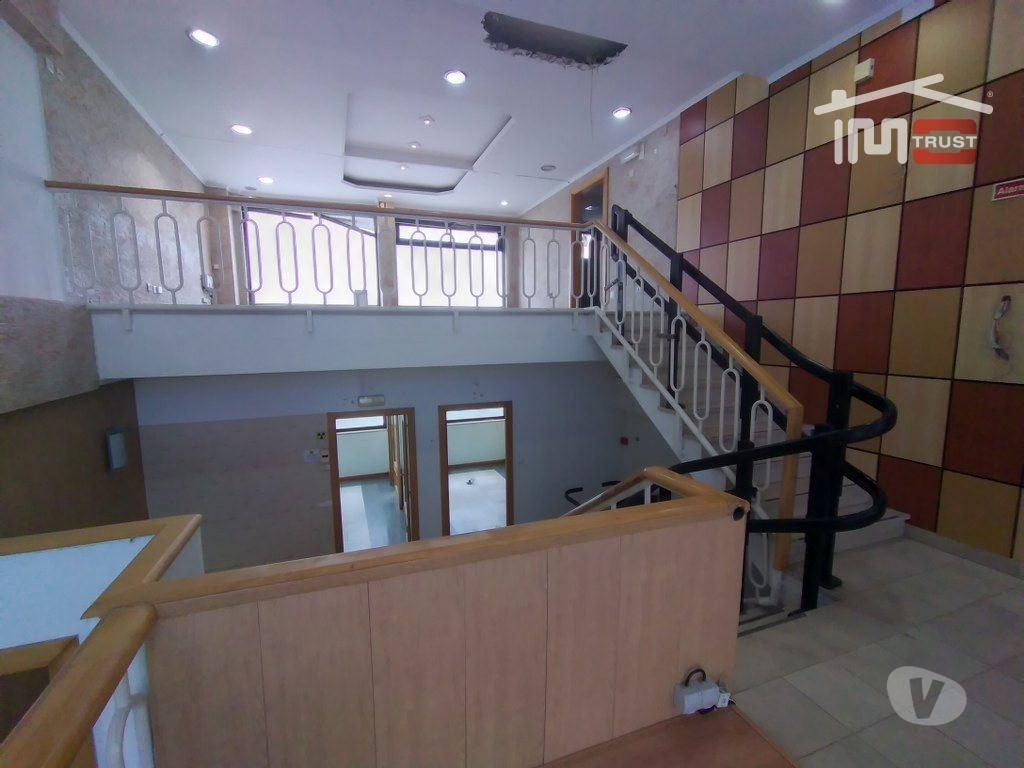 Comprar Loja Barreiro - Fotos para OPORTUNIDADE - LOJA 200m2 NO BARREIRO