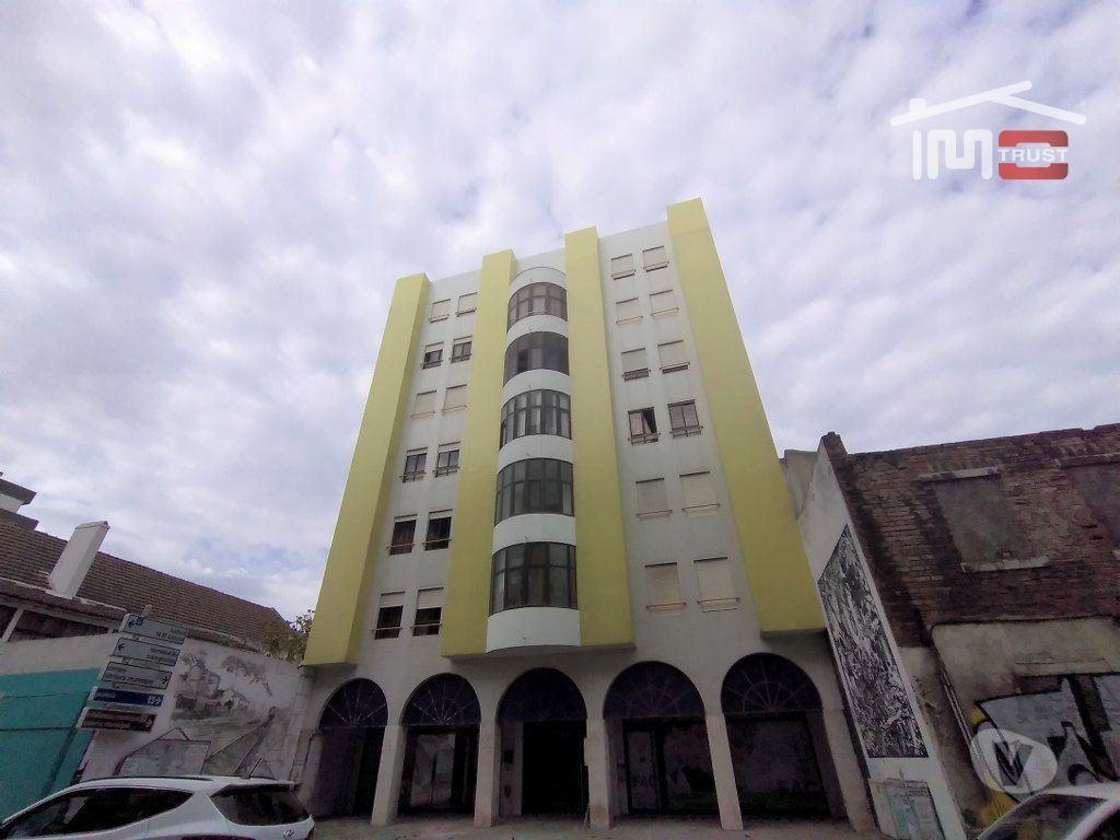 Comprar Loja Barreiro - Fotos para OPORTUNIDADE - LOJA 200m2 NO BARREIRO
