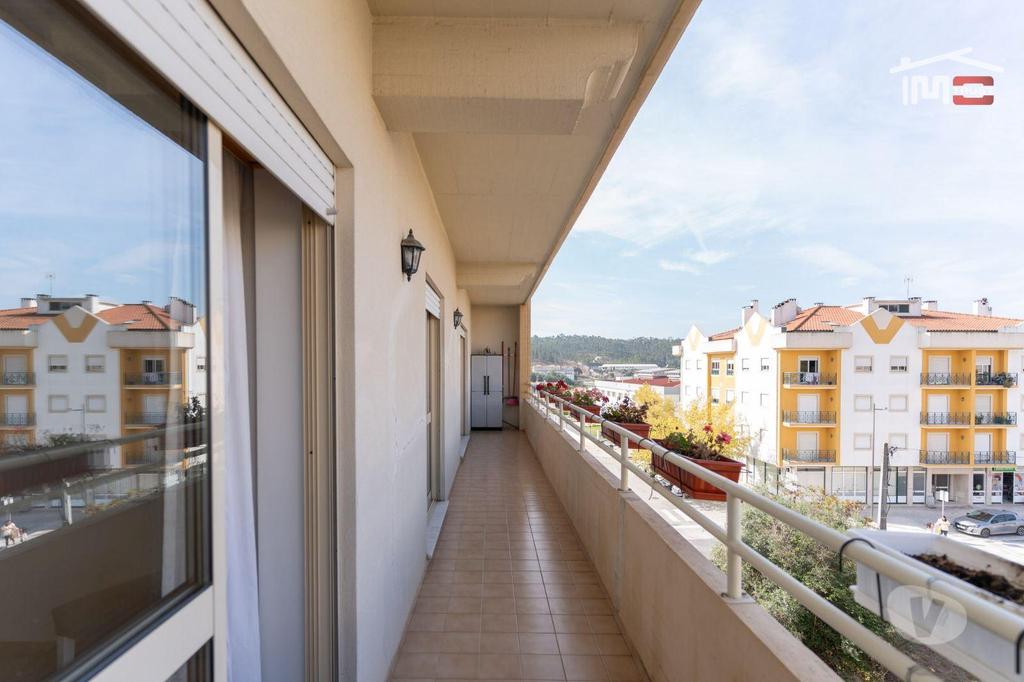 Apartamentos a venda Ourém - Fotos para Fantástico Apartamento T3 Duplex em Ourém. POSSIBILIDADE DE