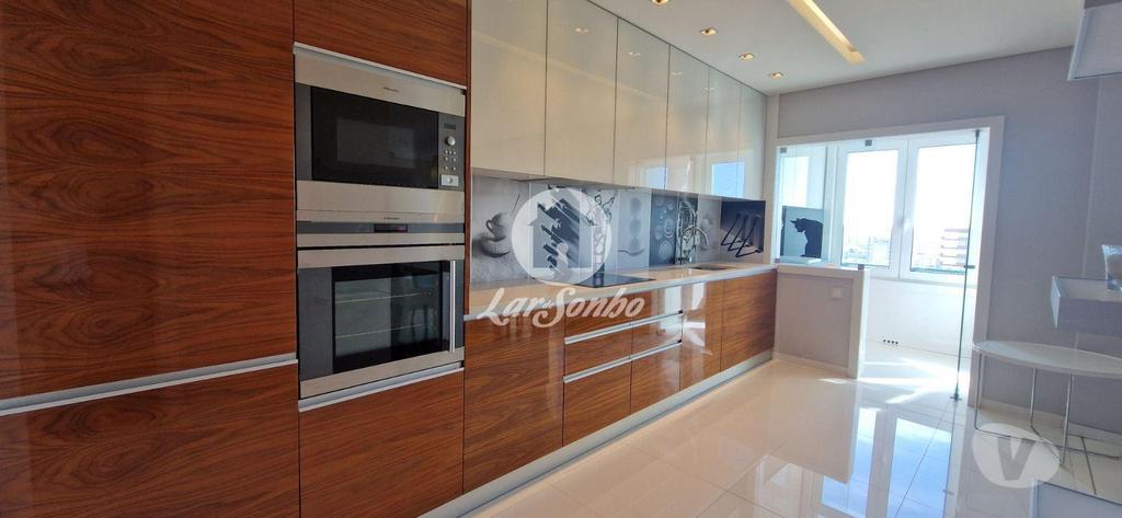 Apartamentos a venda Póvoa de Varzim - Fotos para Apartamento T3 Como Novo com garagem fechada e vistas de mar na