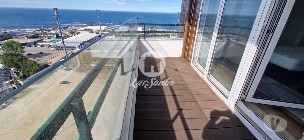 Apartamentos a venda Póvoa de Varzim - Fotos para Apartamento T3 Como Novo com garagem fechada e vistas de mar na