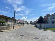 Maia-Lote de Terreno Vila Nova da Telha (T 01880)