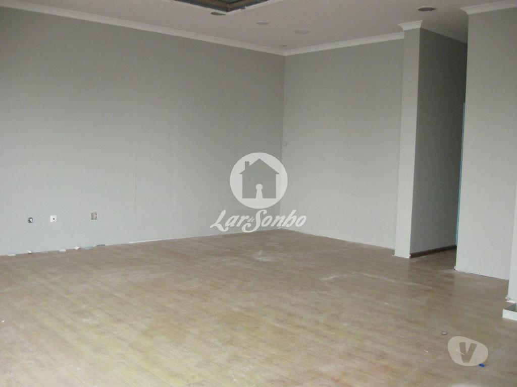 Comprar Loja Ovar - Fotos para Arrendo Loja Comercial em Esmoriz