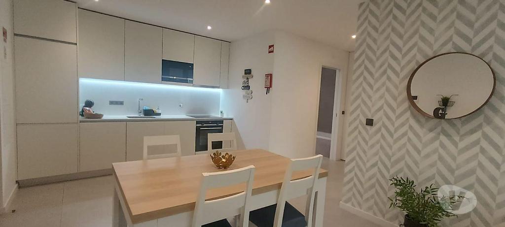 Imóveis para alugar Loulé - Fotos para Apartamento T1 para Arrendamento Anual no Coração de Quarteira*