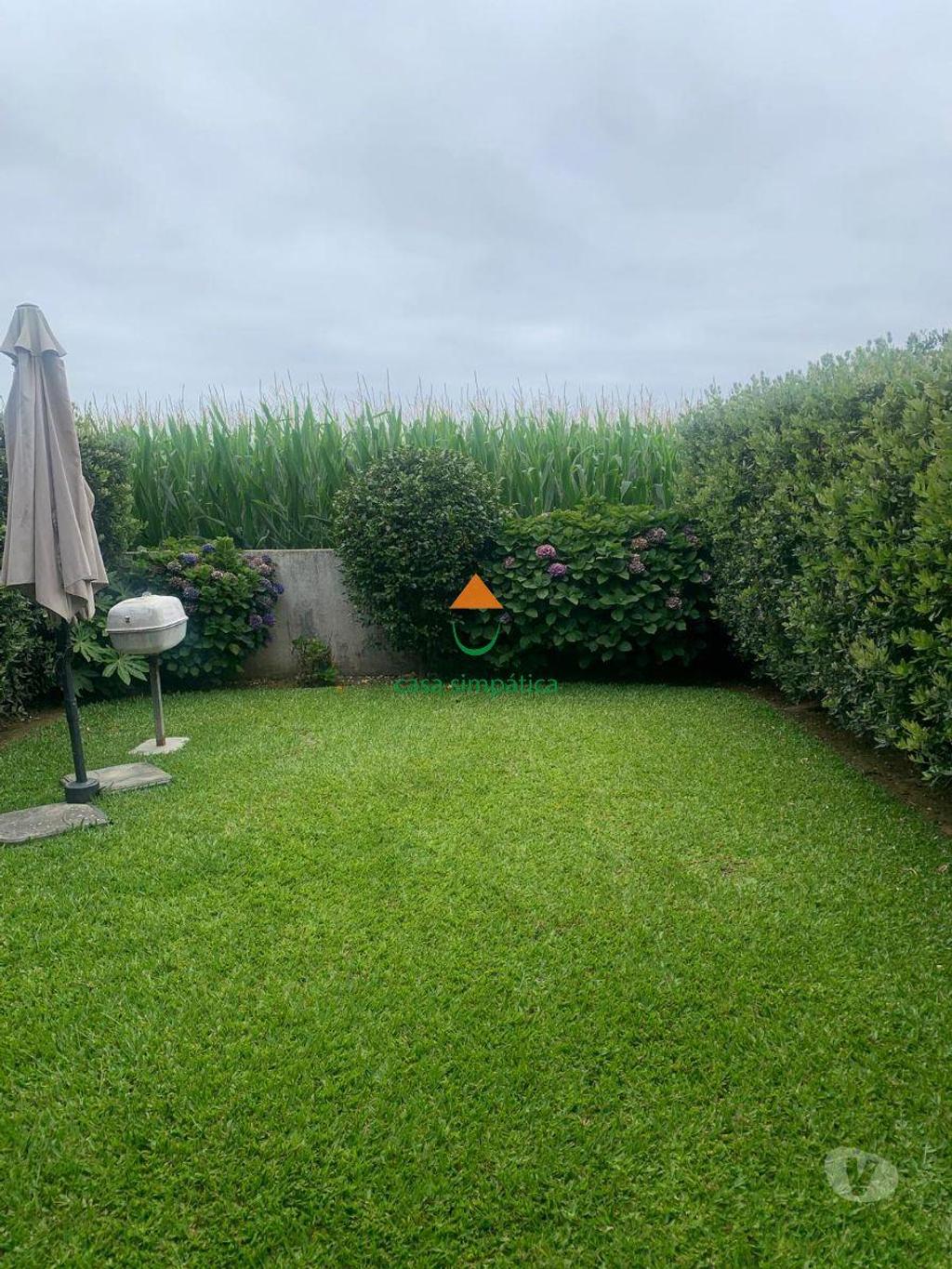 Apartamentos a venda Vila do Conde - Fotos para Andar de moradia T3 com jardim e BOX p 2 viaturas (CS-654)